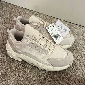 Adidas ozweego Cream Sneakers